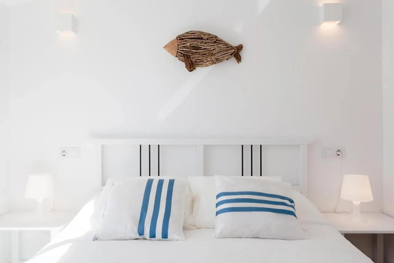 شقة Marina Boutique Duplex سان أنتوني دي كالونخي 0*,  إسبانيا