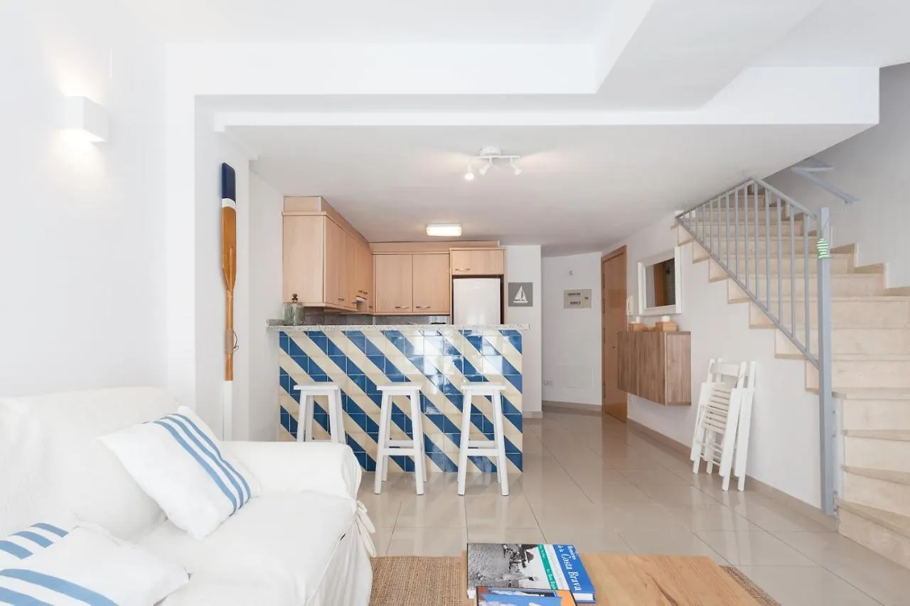شقة Marina Boutique Duplex سان أنتوني دي كالونخي 0*,  إسبانيا